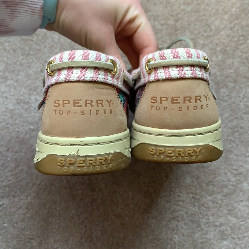 Shoes - Picture 4 of 4